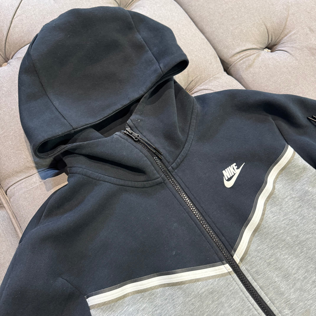 Nike Tech Fleece Jacket 'Black Grey' (Second hand)