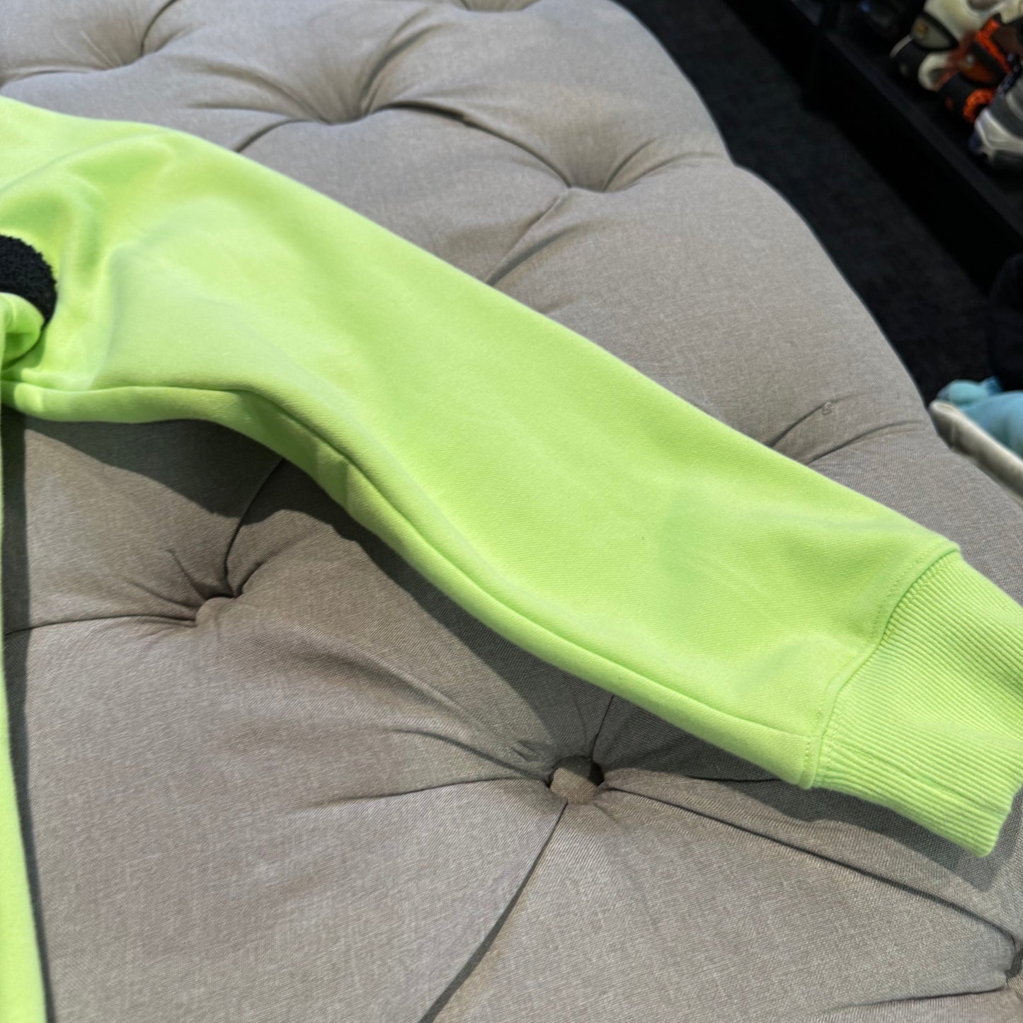 Geedup Handstyle Hoodie 'Pastel Green Black' (Second hand)